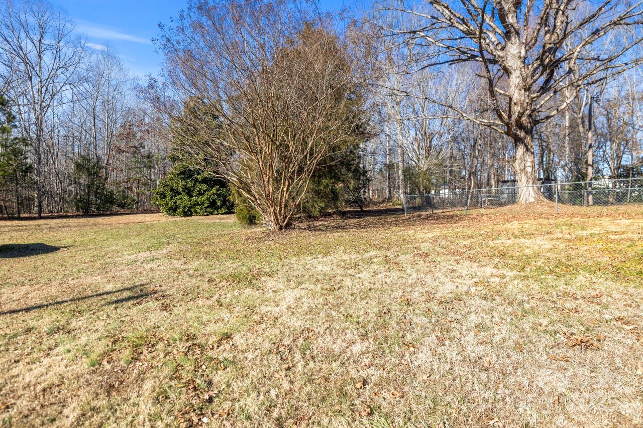 322 Timber Road Iron Station, NC 28080 - Photo 9 of 45 Gallery Image 9