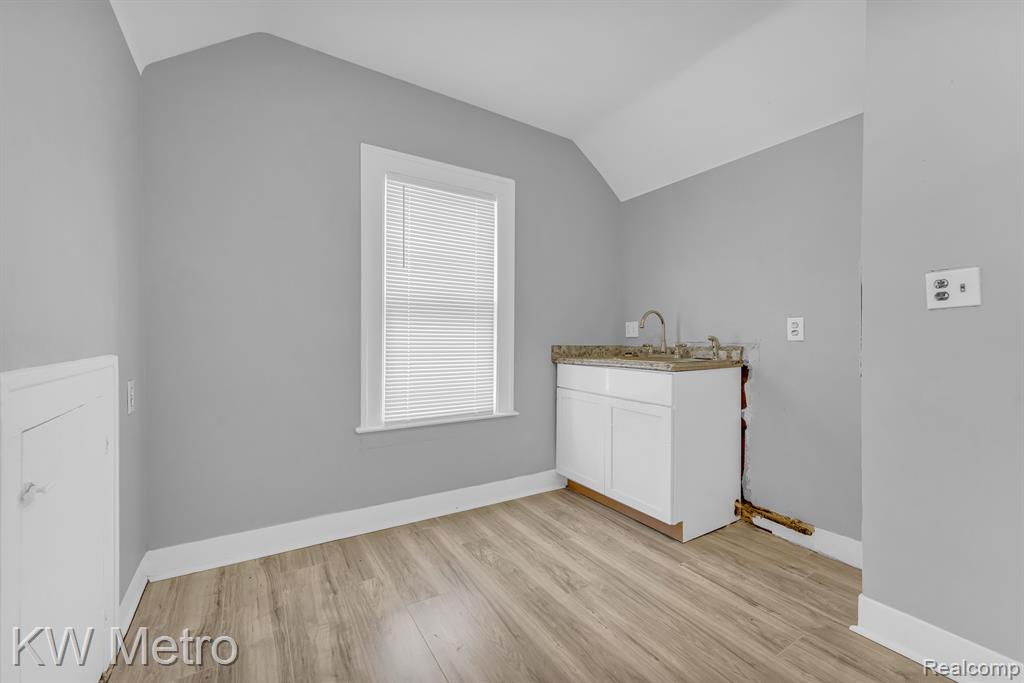 16701 Tuller Street Detroit, MI 48221 - Photo 14 of 25