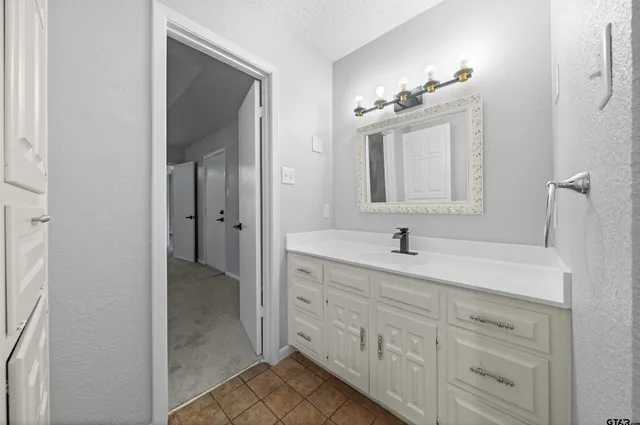 $2,200 | 4715 Edinburgh Drive, Tyler, TX 75703