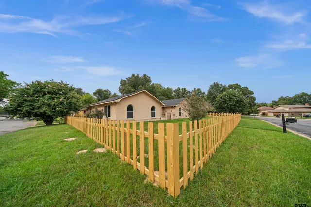 $2,200 | 4715 Edinburgh Drive, Tyler, TX 75703