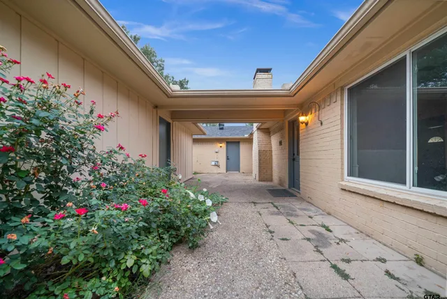 $2,200 | 4715 Edinburgh Drive, Tyler, TX 75703