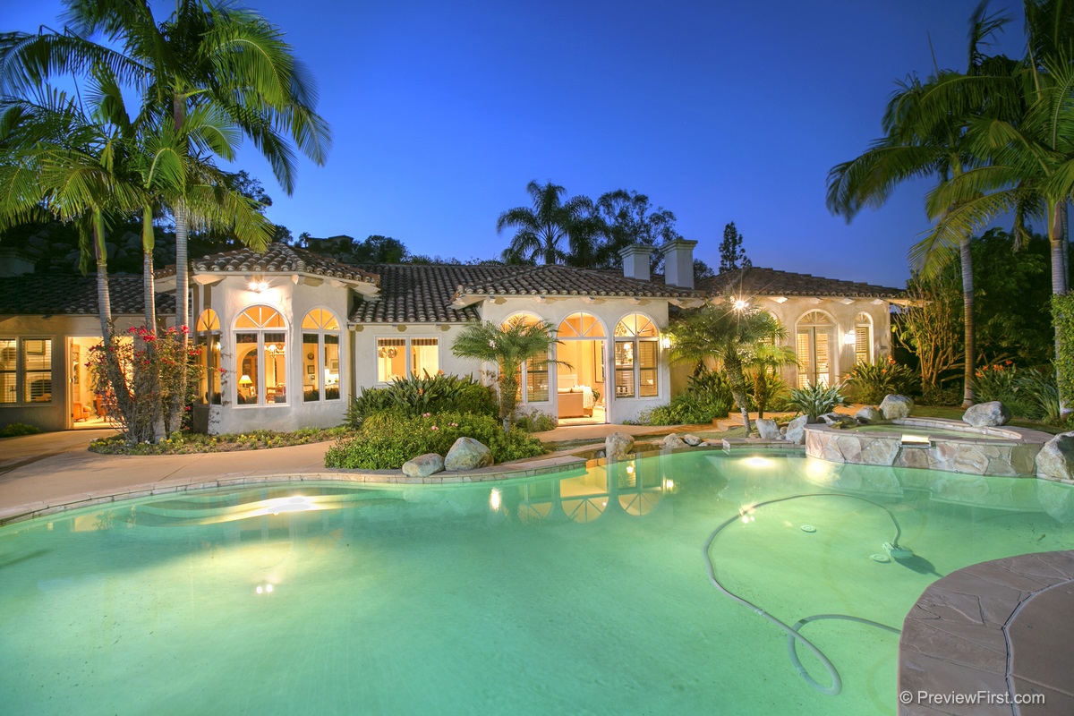 13331 Summit Circle Poway, CA 92064 - Photo 2 of 25