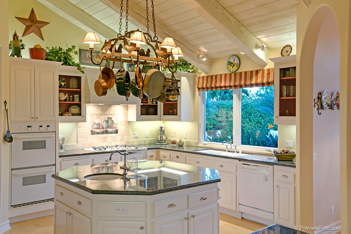 13331 Summit Circle Poway, CA 92064 - Photo 11 of 25