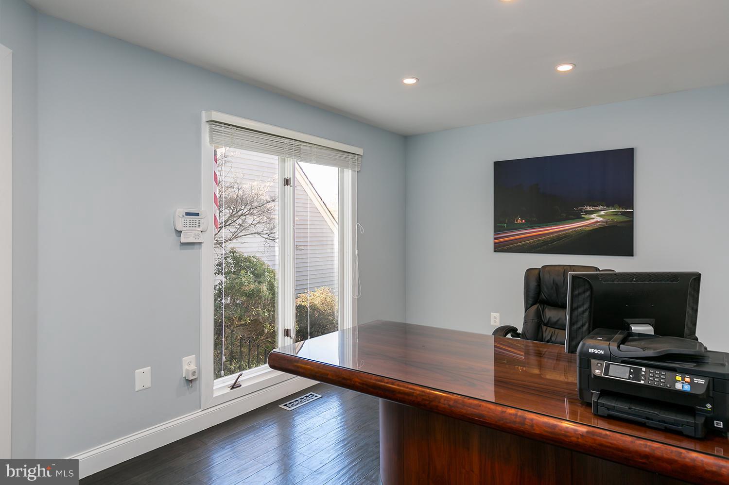 1296 Wedgewood Manor Way Reston, VA 20194 - Photo 5 of 30 Interior (General)