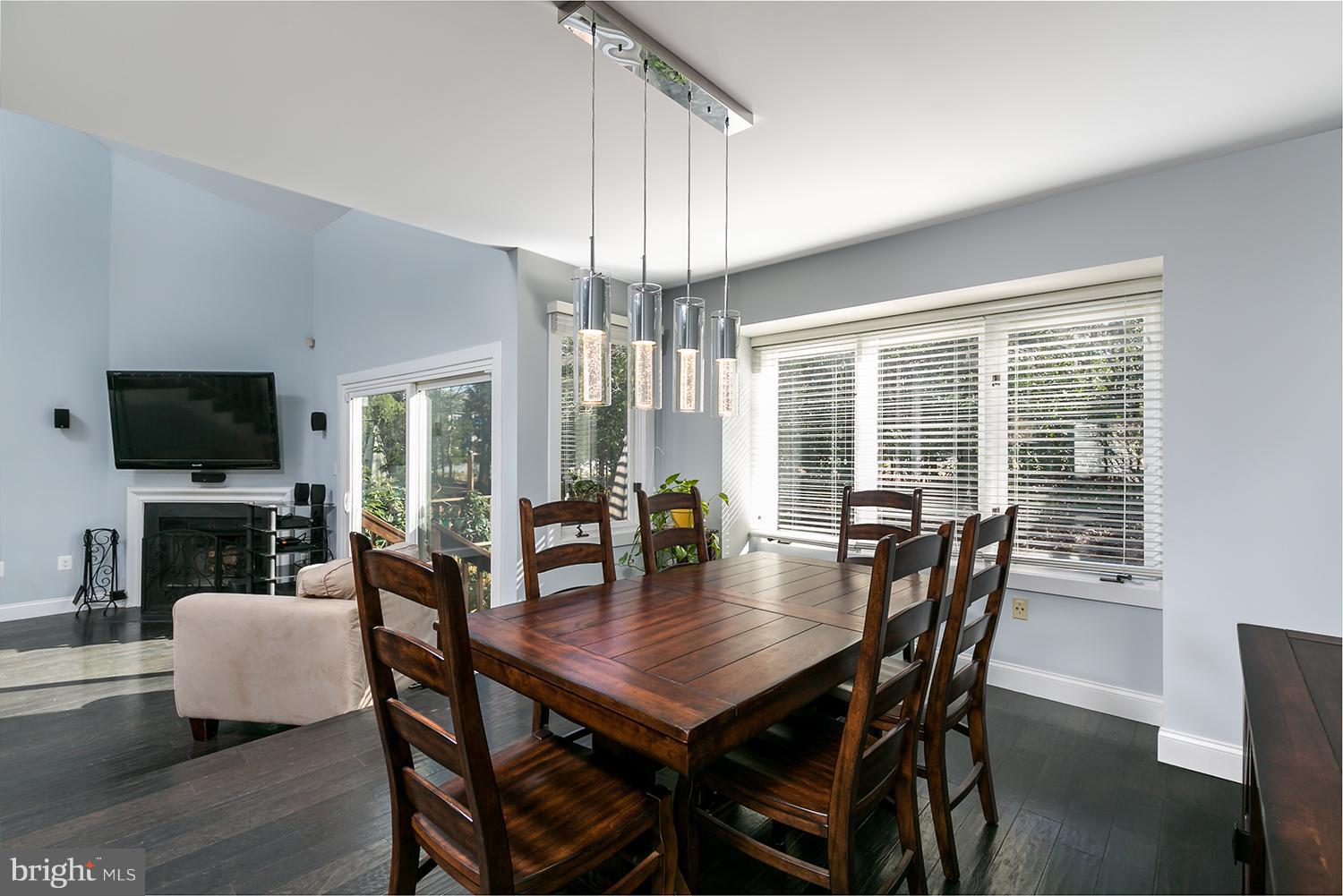 1296 Wedgewood Manor Way Reston, VA 20194 - Photo 8 of 30 Interior (General)
