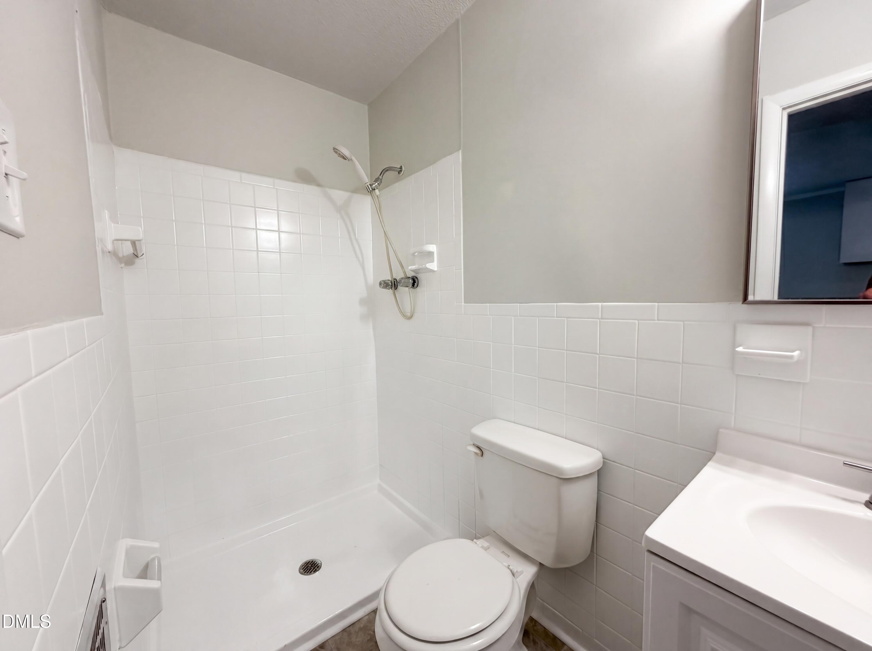 2929 Tom Clark Road Durham, NC 27704 - Photo 15 of 17