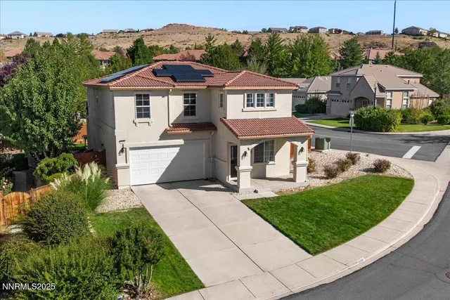 $3,100 | 2220 Signa Drive, Sparks, NV 89434