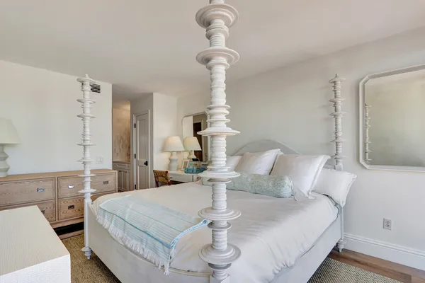 $4,000 | 225 South Beach Road, Unit 204, Tequesta, FL 33469