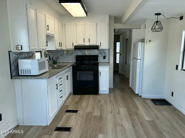 $78,500 | 106 East Hedge Drive, Florence, AZ 85132