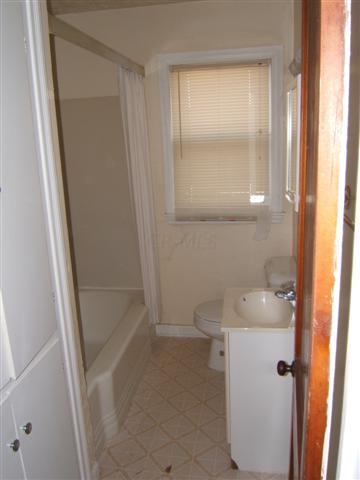 2559 Audubon Road Columbus, OH 43211 - Photo 5 of 6 Gallery Image 5