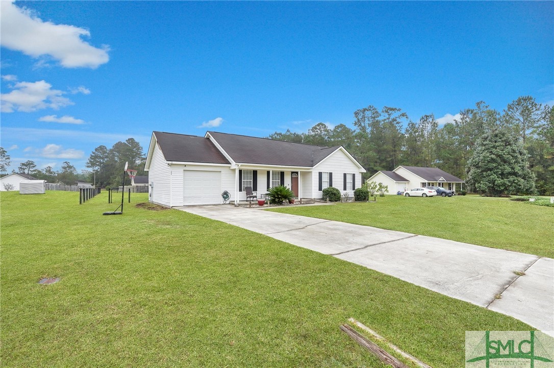 203 Cleo Court Springfield, GA 31329 - Photo 3 of 27