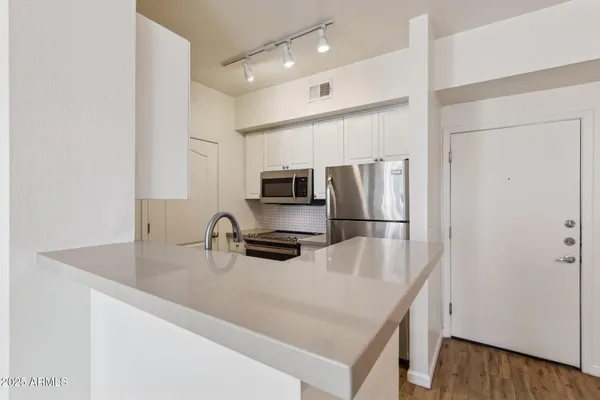 $295,000 | 1701 East Colter Street, Unit 182, Phoenix, AZ 85016