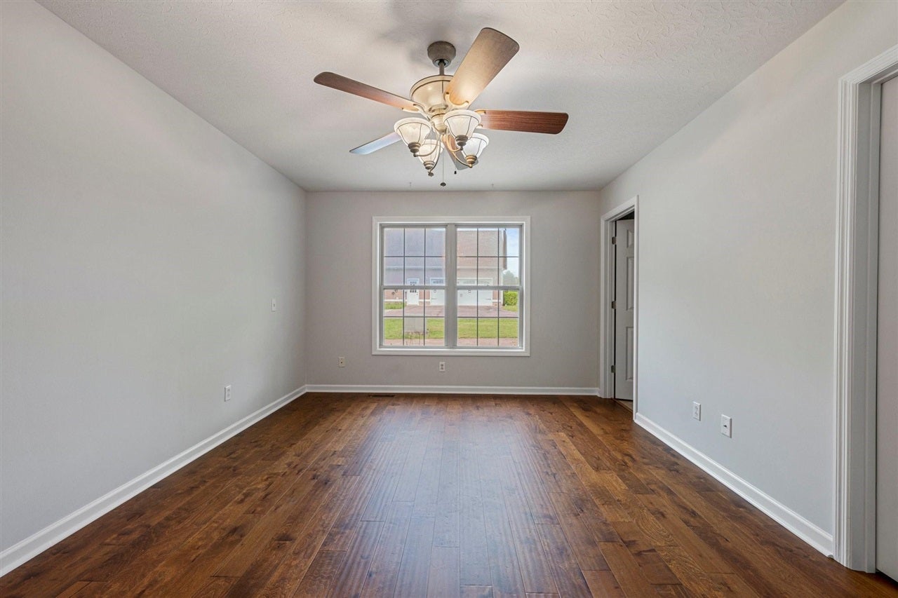 1587 West G Talley Road Alvaton, KY 42122 - Photo 21 of 33 Gallery Image 21