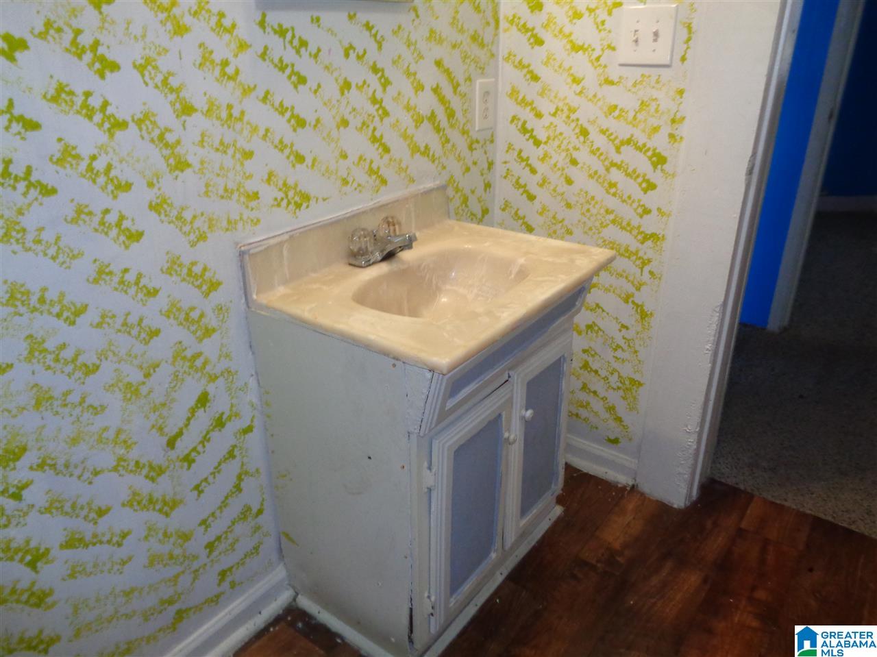 1217 Rutledge Drive Birmingham, AL 35228 - Photo 7 of 13