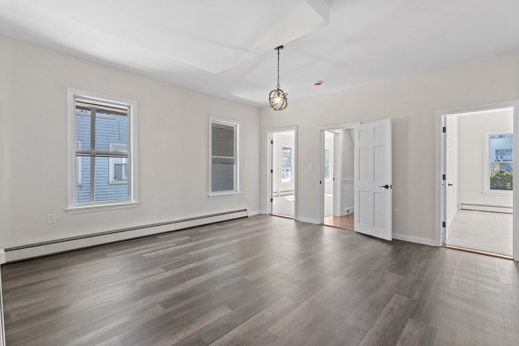 314 Hamilton Street Southbridge, MA 01550 - Photo 11 of 35