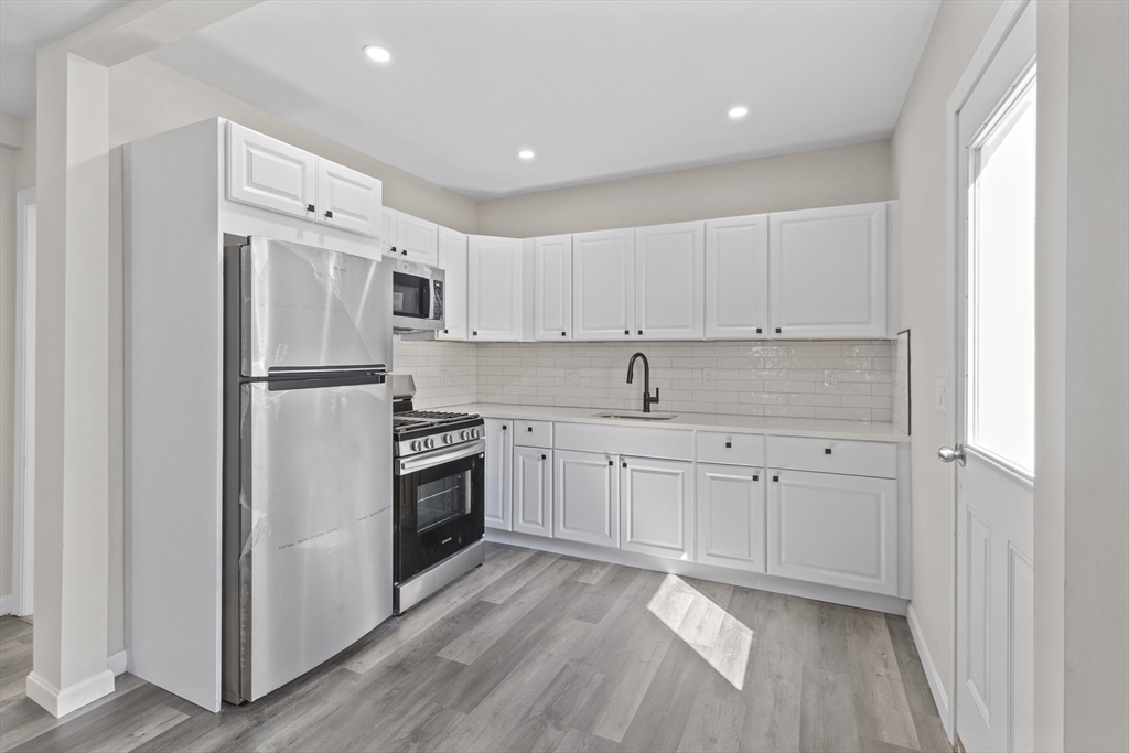 314 Hamilton Street Southbridge, MA 01550 - Photo 15 of 35