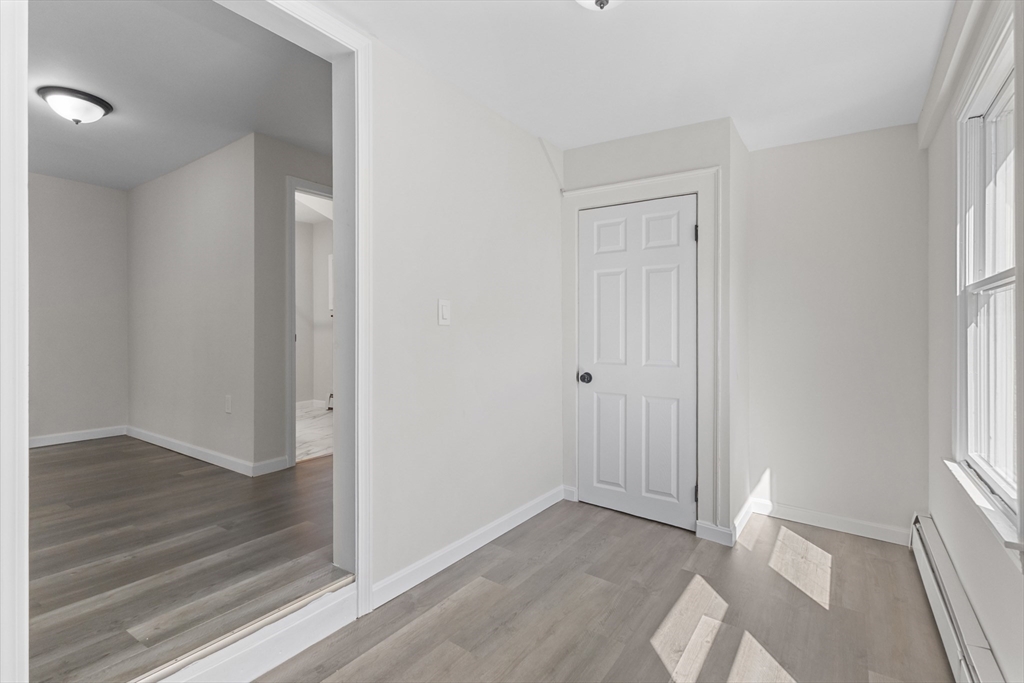 314 Hamilton Street Southbridge, MA 01550 - Photo 27 of 35