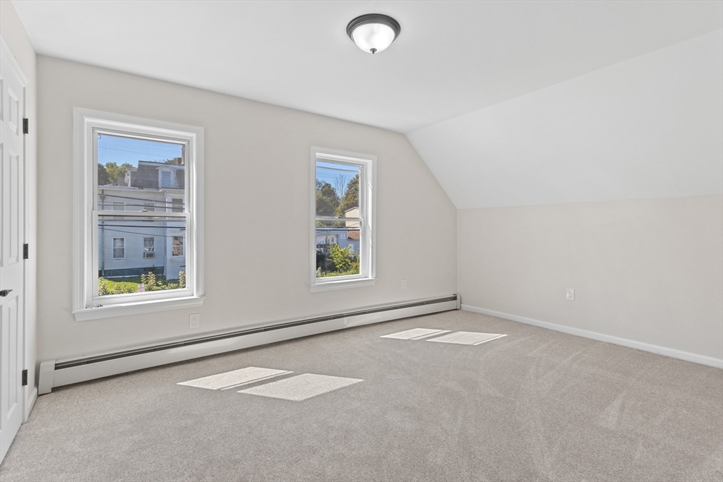 314 Hamilton Street Southbridge, MA 01550 - Photo 29 of 35