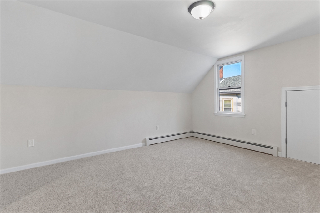 314 Hamilton Street Southbridge, MA 01550 - Photo 31 of 35