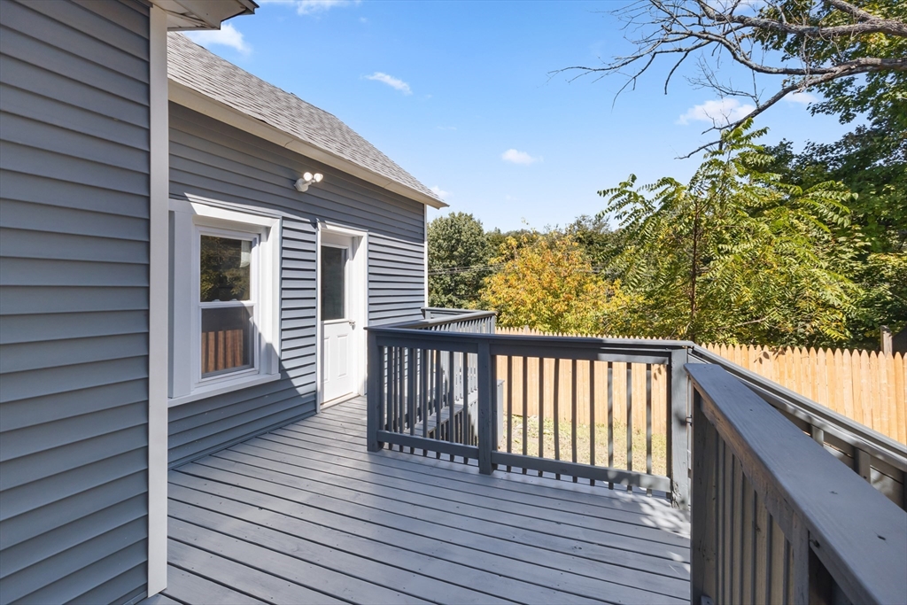 314 Hamilton Street Southbridge, MA 01550 - Photo 33 of 35
