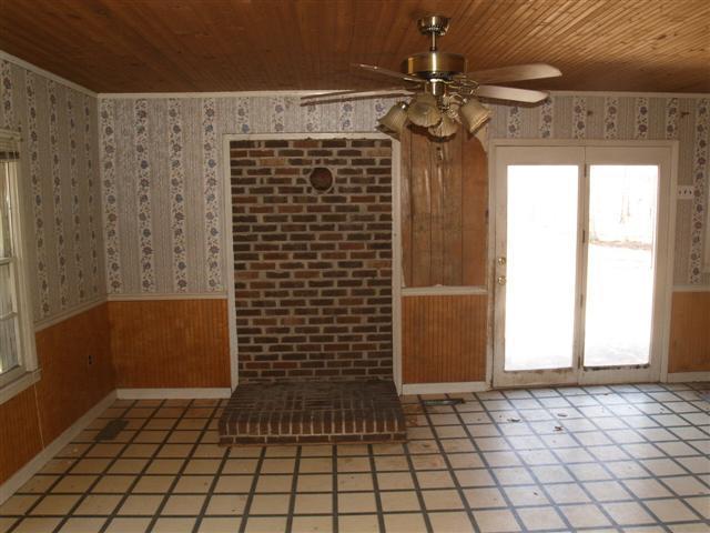 1398 Anthony Mill Road Tullahoma, TN 37388 - Photo 3 of 13 Gallery Image 3