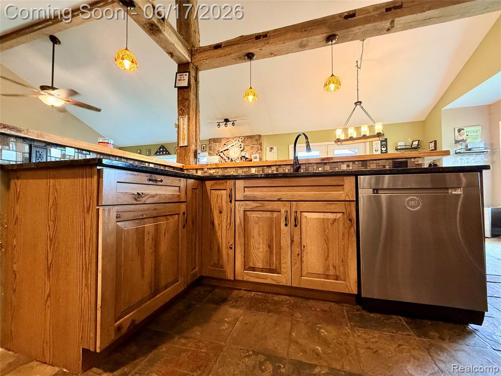 2543 Greenwood Road Lapeer, MI 48446 - Photo 10 of 35