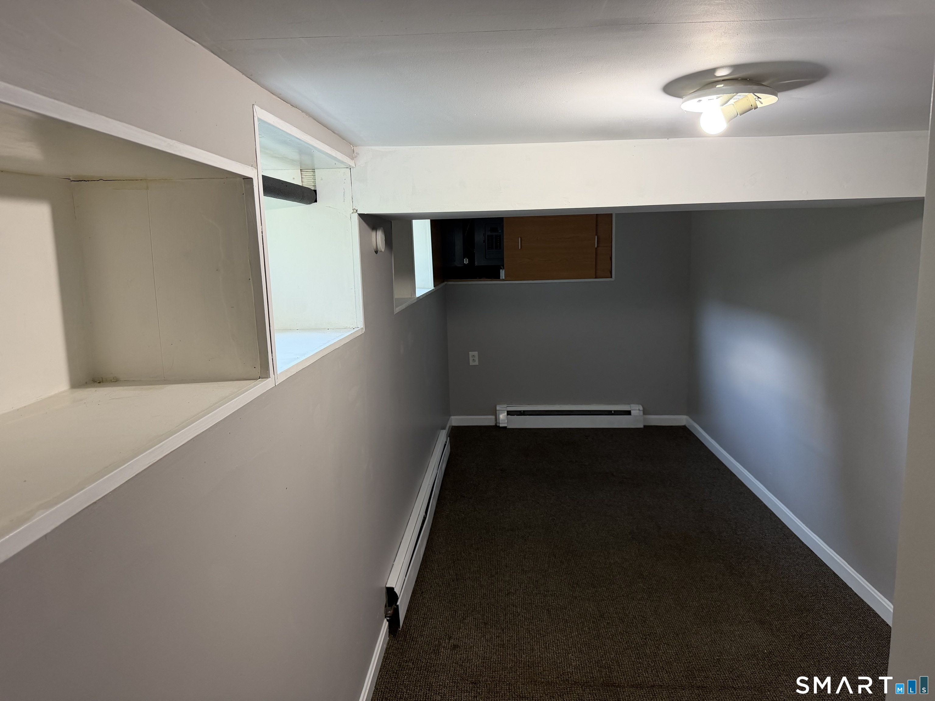 459 Honeyspot Road Stratford, CT 06615 - Photo 19 of 34
