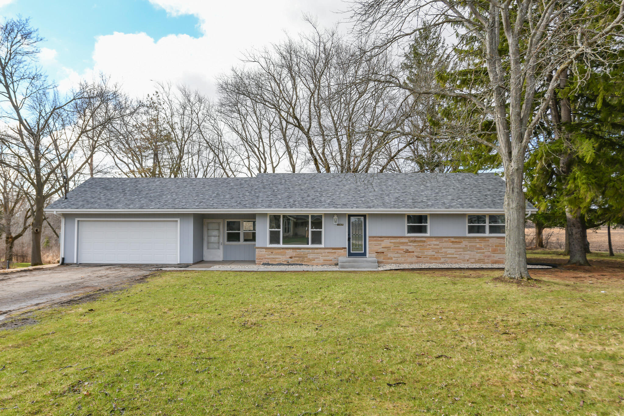 10905 West Oakwood Road Franklin, WI 53132 - Photo 1 of 1 New driveway coming in May!