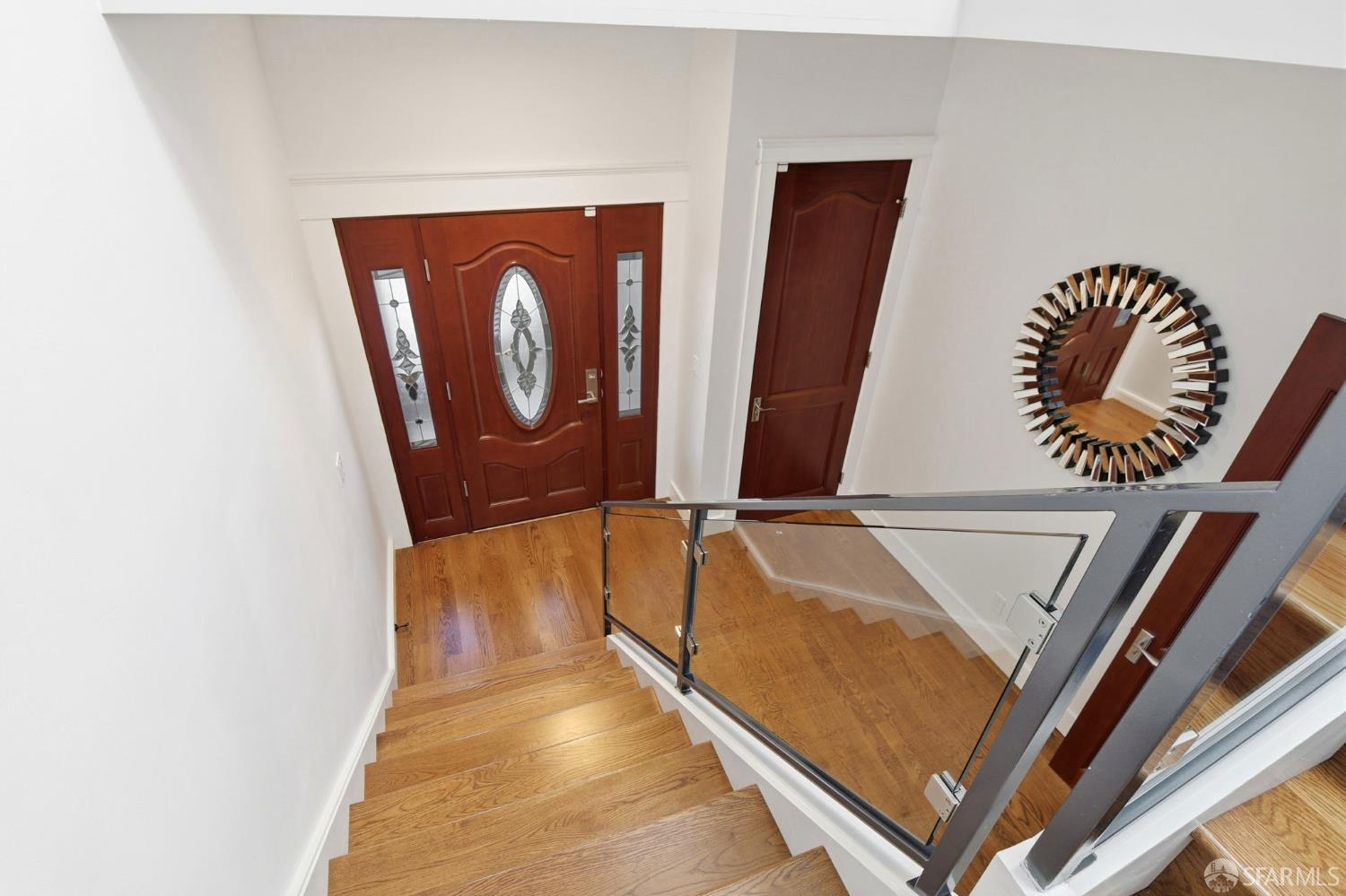 526 Silver Avenue San Francisco, CA 94112 - Photo 6 of 44