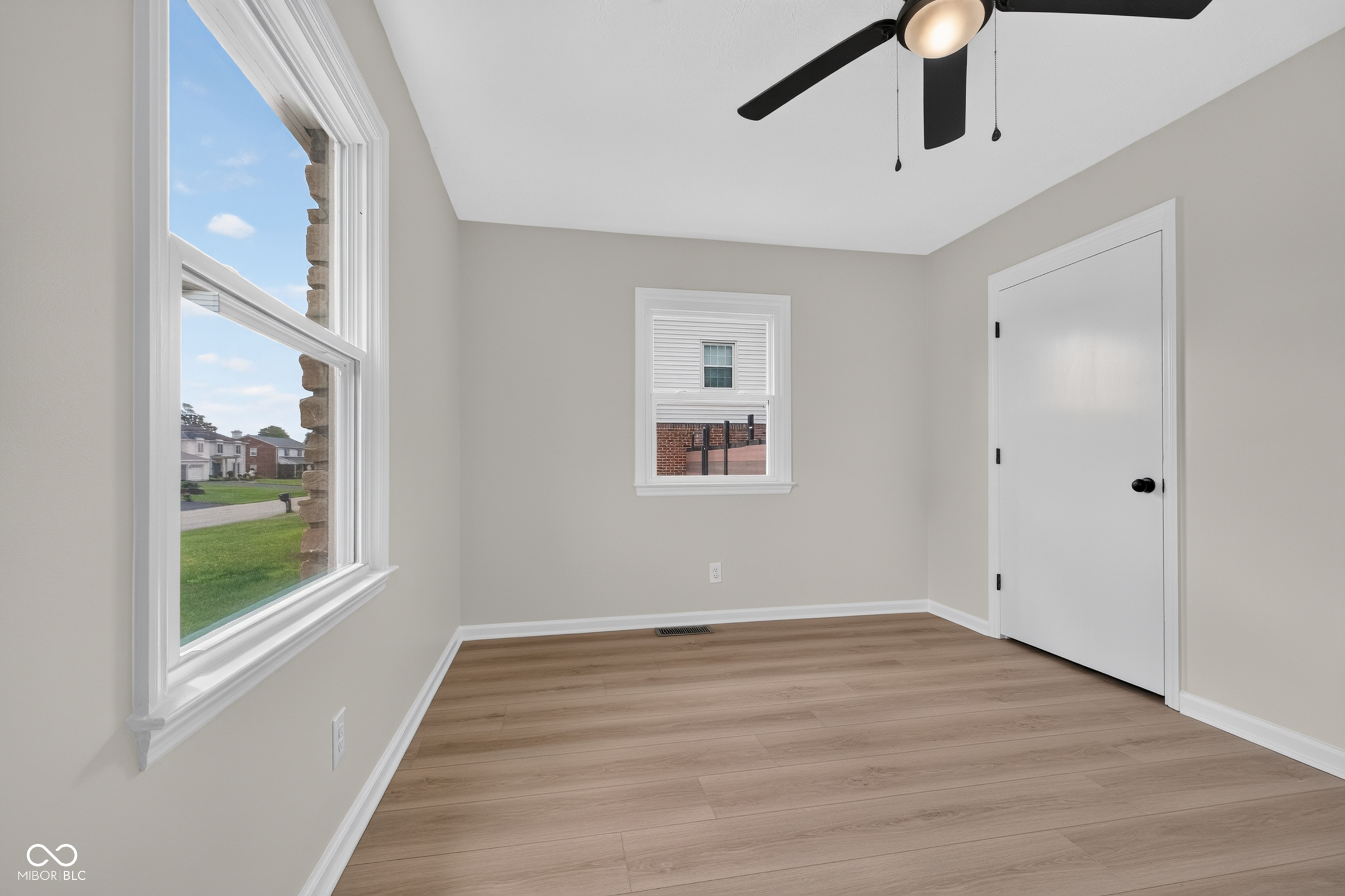 6338 Welham Road Indianapolis, IN 46220 - Photo 35 of 44 Gallery Image 35
