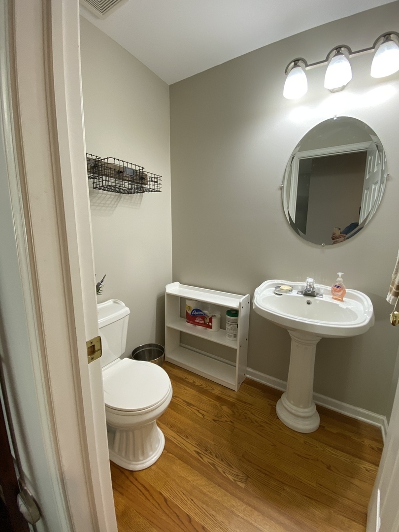 807 Ridge Avenue Wauconda, IL 60084 - Photo 11 of 33