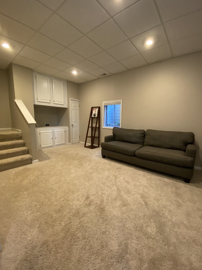 807 Ridge Avenue Wauconda, IL 60084 - Photo 14 of 33
