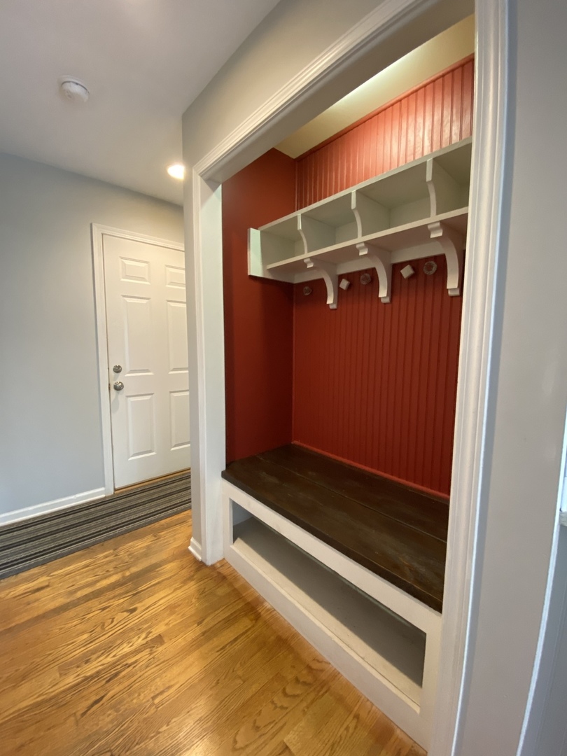 807 Ridge Avenue Wauconda, IL 60084 - Photo 9 of 33