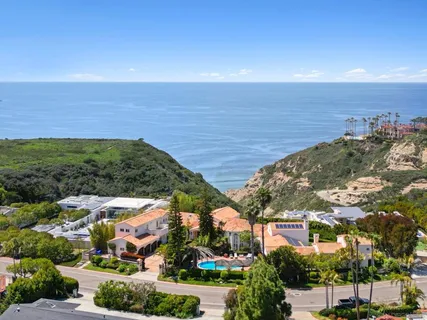 $7,800,000 | 9450 La Jolla Farms Road, La Jolla, CA 92037