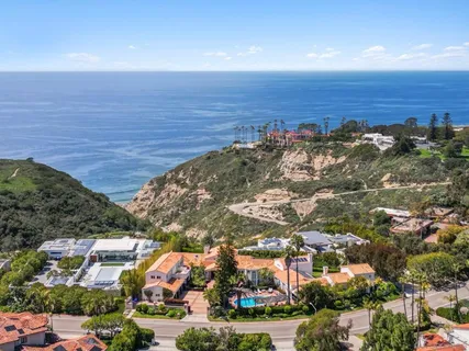 $7,800,000 | 9450 La Jolla Farms Road, La Jolla, CA 92037