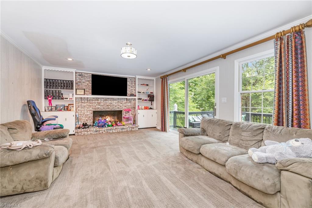 2651 Wallingford Road Northeast Winston-Salem, NC 27101 - Photo 5 of 28