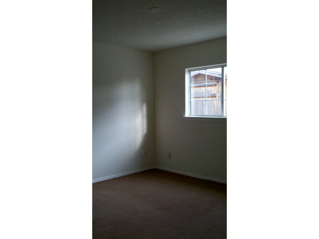 201 Miller Road Hollister, CA 95023 - Photo 4 of 5 Gallery Image 4