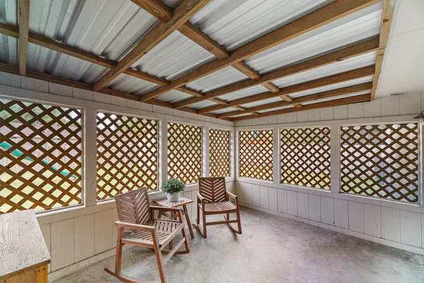 $275,000 | 1003 Virginia Street, Edna, TX 77957