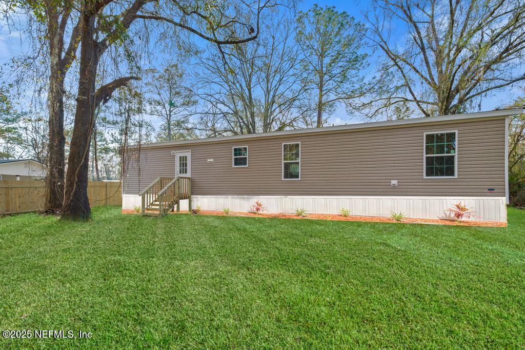 6339 Woodlawn Road Macclenny, FL 32063 - Photo 37 of 38 6339 Woodland-43