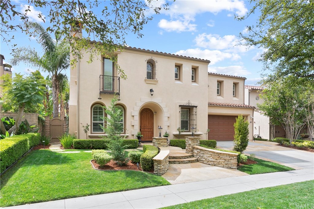 Welcome to 19 Bell Pasture Road! This stunning Covenant Hills estate home is located on a rare, expansive lot with ocean views