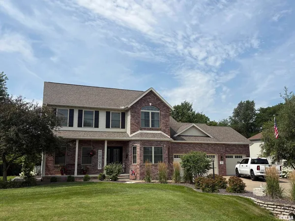 $489,900 | 510 Hampton Court, Germantown Hills, IL 61548