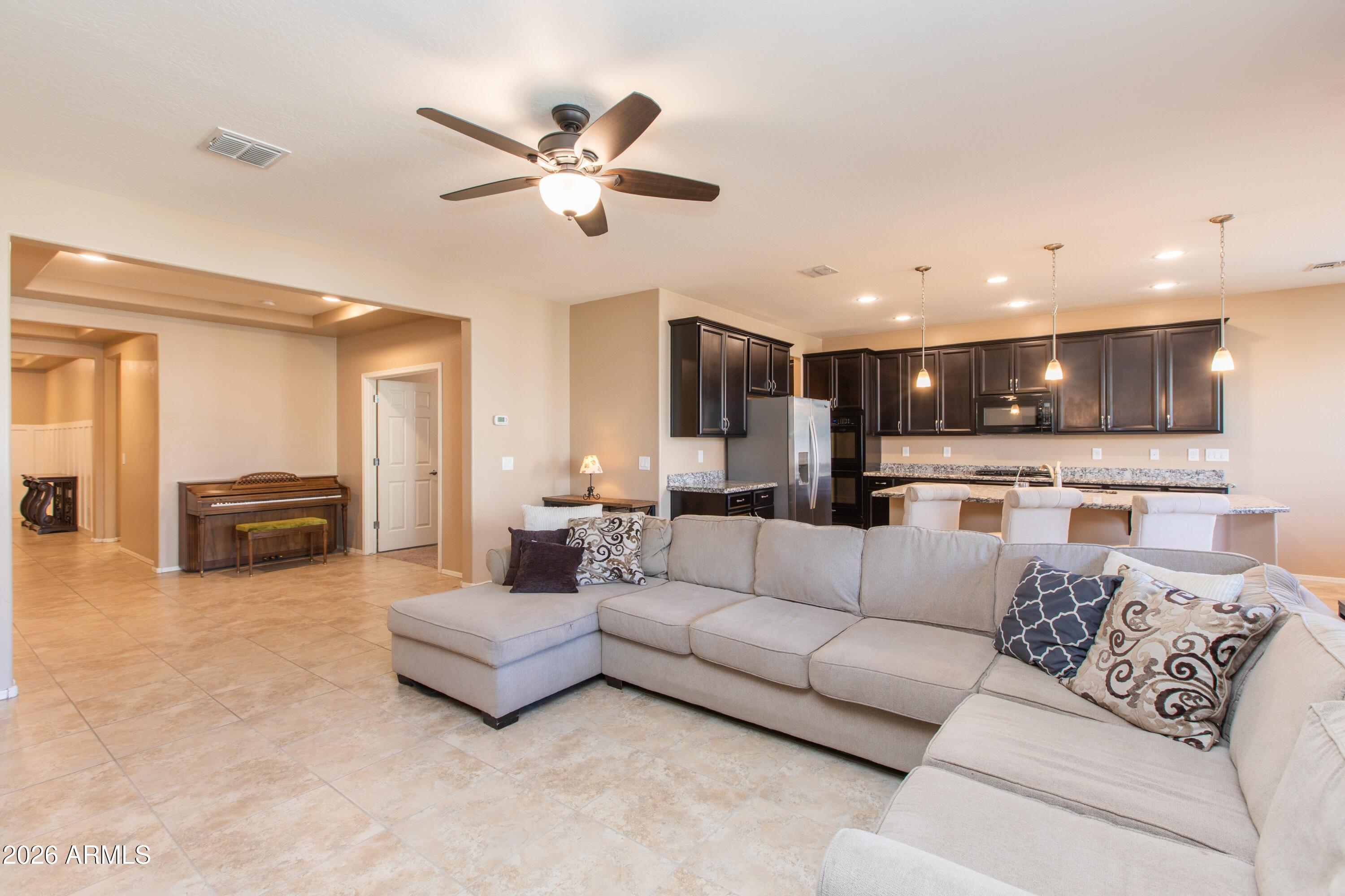 2024 West Rains Way San Tan Valley, AZ 85144 - Photo 13 of 71 LvRm-1