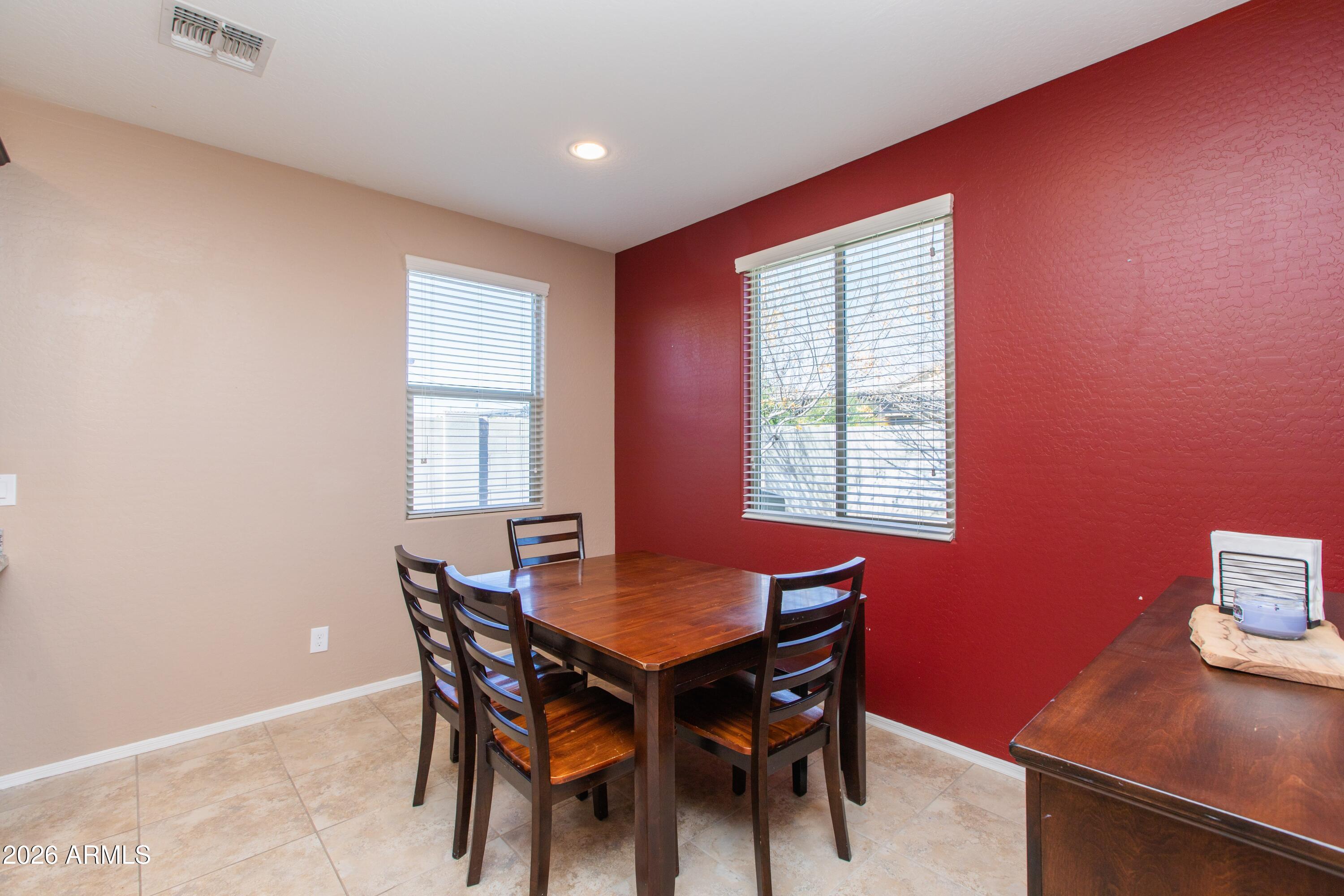 2024 West Rains Way San Tan Valley, AZ 85144 - Photo 26 of 71 DnRm-2