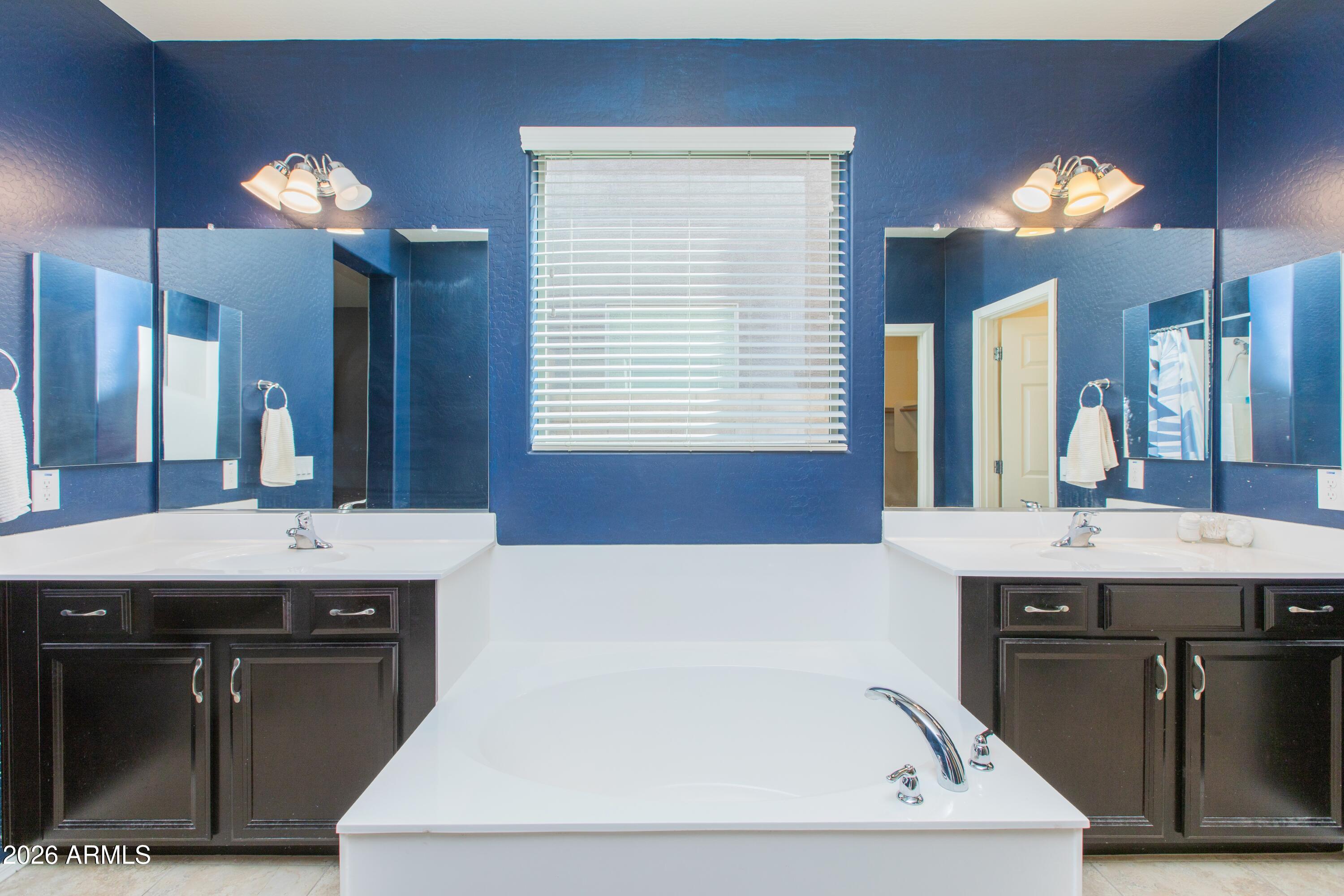 2024 West Rains Way San Tan Valley, AZ 85144 - Photo 38 of 71 PriBth-3