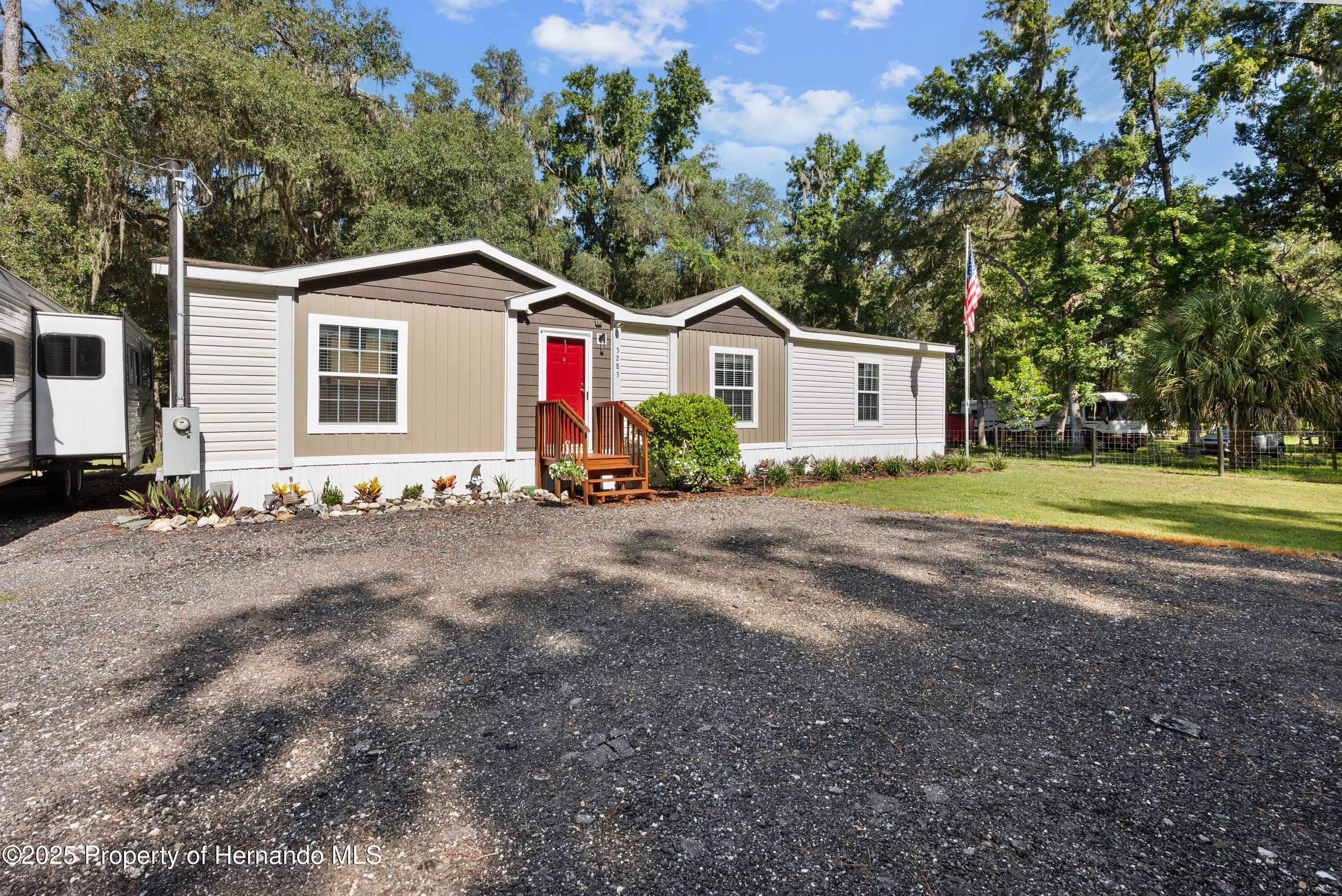 3283 Neff Lake Road Brooksville, FL 34602 - Photo 3 of 34 3283 Neff Lake Rd (41)