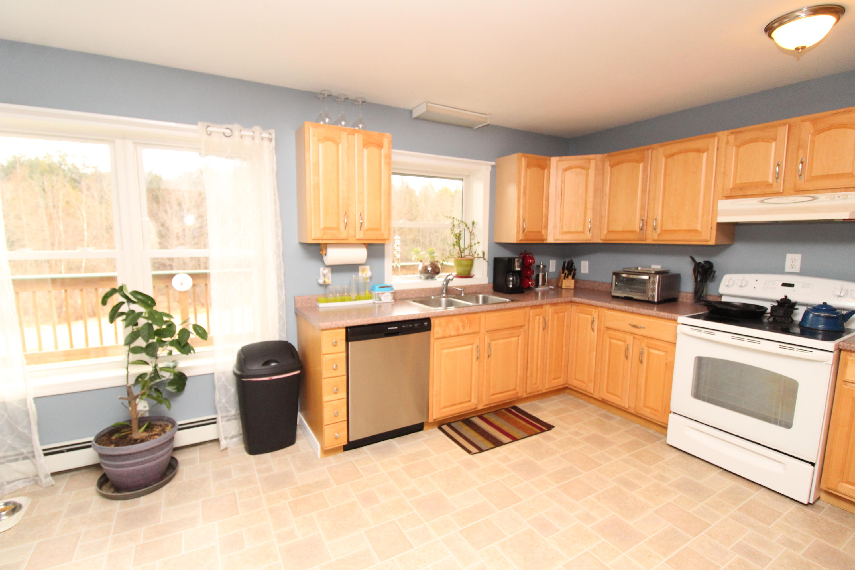 54 Lake Road Levant, ME 04456 - Photo 10 of 49 IMG_0037