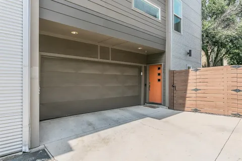 $670,000 | 2441 Thatcher Drive, Dallas, TX 75206