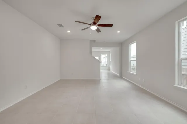 $318,849 | 256 Feathers Street, Jarrell, TX 76537