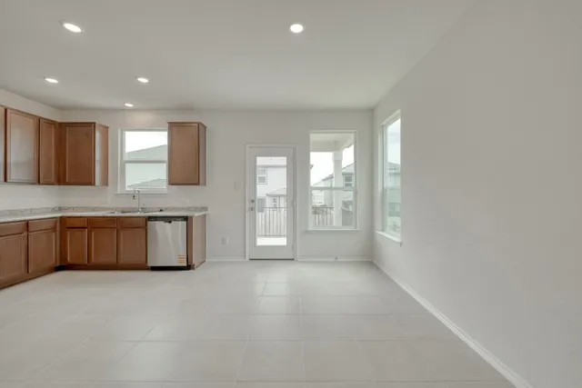 $318,849 | 256 Feathers Street, Jarrell, TX 76537