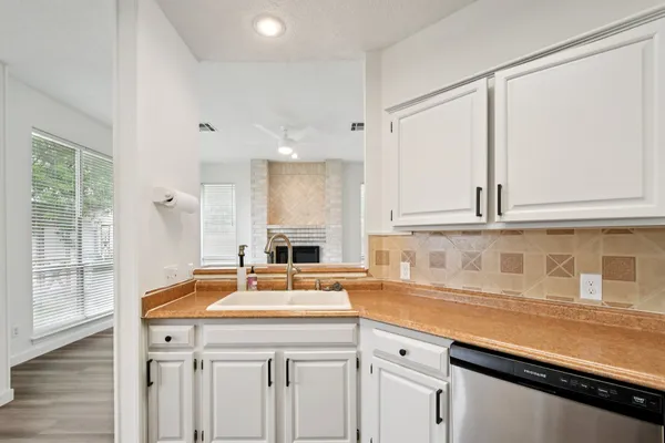 $1,850 | 17917 Worley Drive, Pflugerville, TX 78660